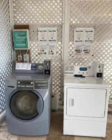 Scoglietto Fiumicino, Aperitivo E Colazione Incluse - Bici Comprese Nel Prezzo- Barca A Motore